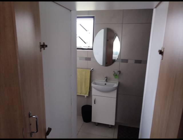 4 BEDROOM FREESTANDING FOR SALE IN WYEBANK